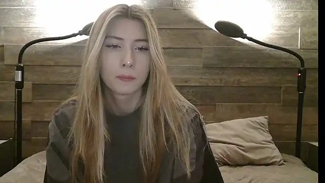 ErikaShyy online show from 12-03-25, 11:31