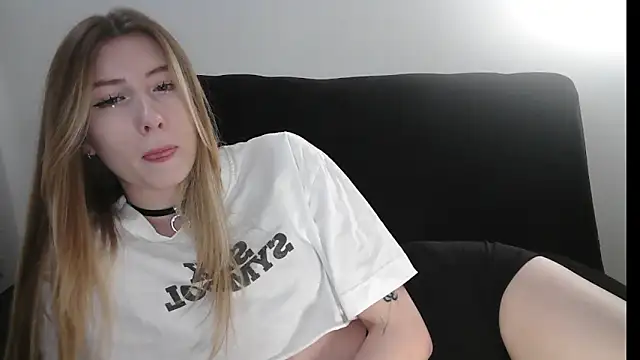 ErikaShyy online show from 05-29-26, 09:59