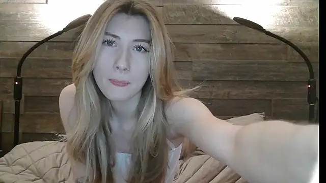 ErikaShyy online show from 03-04-25, 07:08