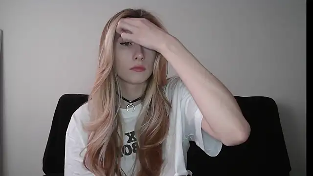 ErikaShyy online show from 11-03-25, 11:36