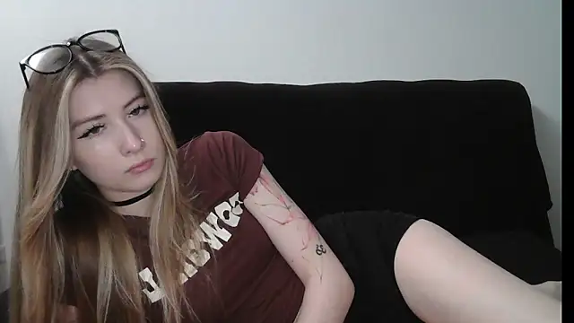 ErikaShyy online show from 02-17-26, 10:12