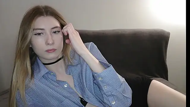 ErikaShyy online show from 04-30-26, 10:33