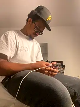 Snapshot of demonpt3 chatting on 10-05-25, 03:52 demonpt3 online show from 10-05-25, 03:52