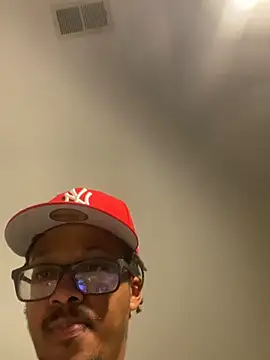 Snapshot of demonpt3 chatting on 03-23-25, 03:32 demonpt3 online show from 03-23-25, 03:32