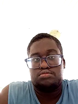 Snapshot of Jeanlaurent972 chatting on 10-21-25, 03:44 Jeanlaurent972 online show from 10-21-25, 03:44