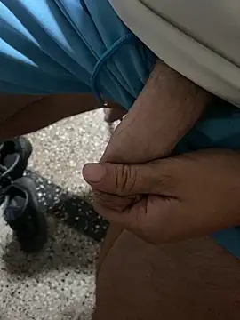 Julian 23312 online show from 02-21-26, 05:42