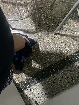 Julian 23312 online show from 03-21-26, 04:57