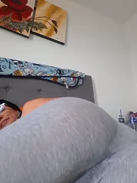 katysquirtdirty online show from 04-07-26, 10:11