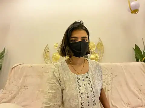 MaYaa  11 online show from 02-28-25, 01:14