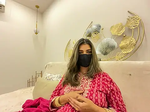 MaYaa  11 online show from 03-17-26, 07:00