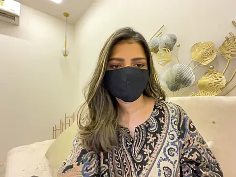 MaYaa  11 online show from 03-20-26, 06:58