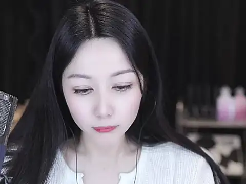 Nuyoah-77 online show from 03-28-26, 01:56