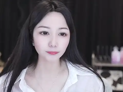 Nuyoah-77 online show from 04-05-26, 08:21