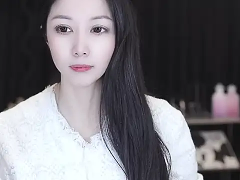 Nuyoah-77 online show from 02-13-26, 04:18