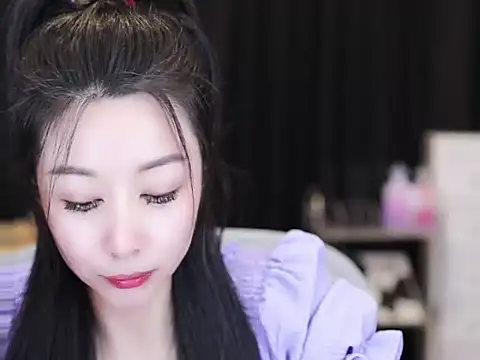 Nuyoah-77 online show from 09-09-25, 04:49