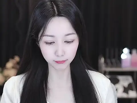 Nuyoah-77 online show from 03-24-26, 06:13