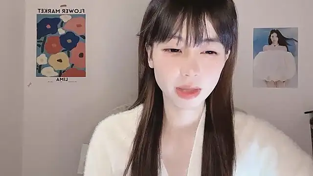 -Hottie online show from 12-04-25, 04:06