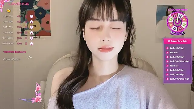 -Hottie online show from 10-24-25, 04:17