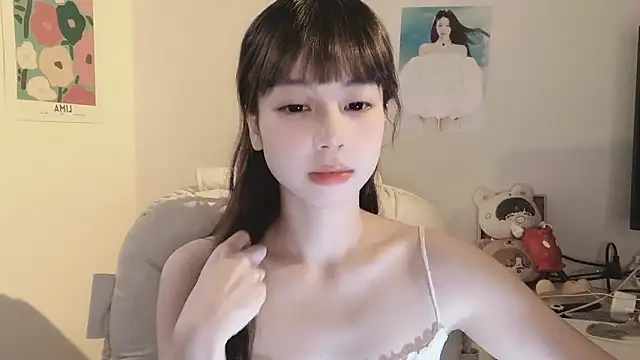 -Hottie online show from 09-14-25, 04:29