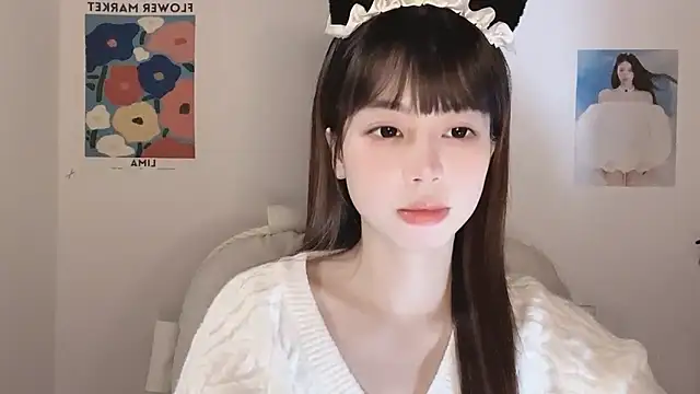 -Hottie online show from 11-13-25, 04:11