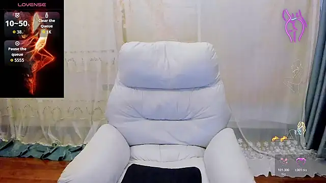 Pennyee online show from 06-16-26, 05:51