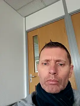 Snapshot of MarcusMaxx chatting on 02-05-26, 10:44 MarcusMaxx online show from 02-05-26, 10:44