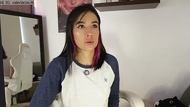 ValeriaCox online show from 05-05-26, 11:57
