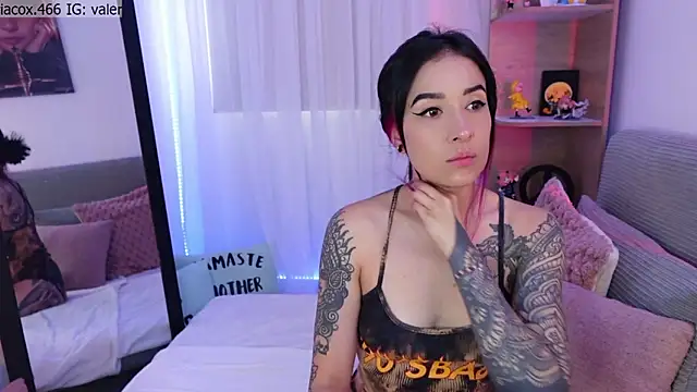 ValeriaCox online show from 02-21-26, 12:40