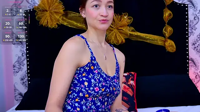 SaaraBrown online show from 12-22-25, 12:38