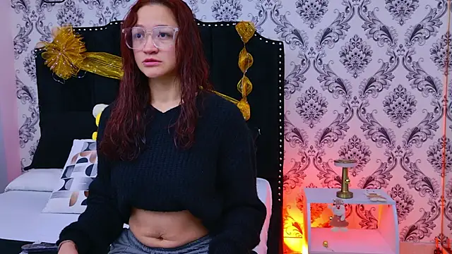 SaaraBrown online show from 12-01-25, 12:17