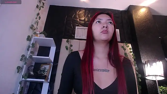 Mia Rinn online show from 03-12-25, 12:57