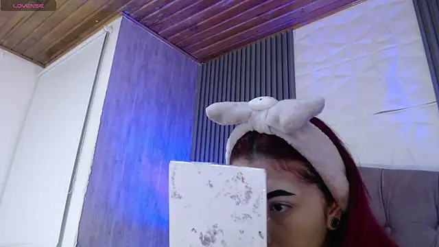 Mia Rinn online show from 12-19-25, 12:29