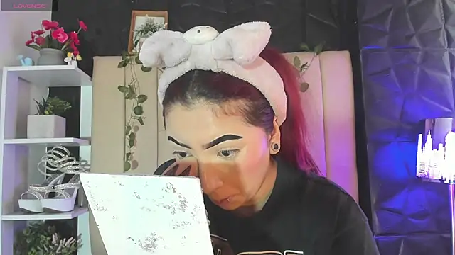 Mia Rinn online show from 01-14-26, 02:09