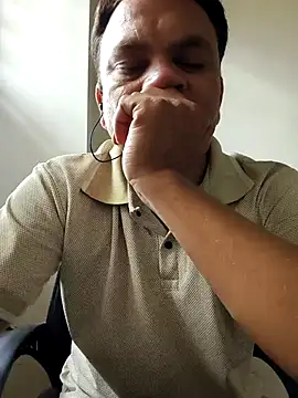 akkyplayboy08 online show from 10-28-25, 06:45