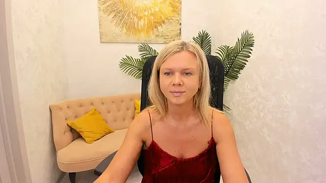 AgathaKlouin online show from 02-16-25, 04:31