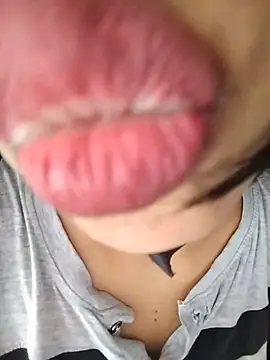 Hotty-Divya online show from 06-16-26, 07:52