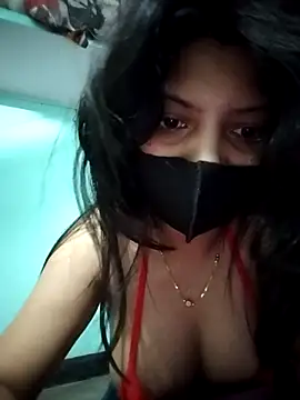 Hotty-Divya online show from 05-06-26, 03:10