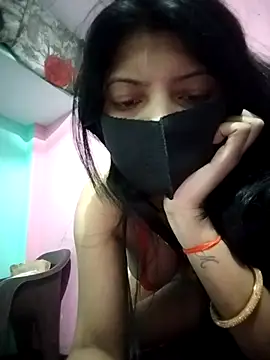Hotty-Divya online show from 05-07-26, 03:22