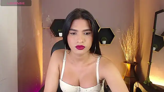 Snapshot of Greys_ath chatting on 09-23-25, 03:35 Greys ath online show from 09-23-25, 03:35