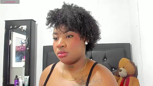 Natassha brown1 online show from 10-18-25, 02:13