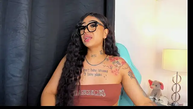 Mia Jansen online show from 03-18-25, 12:40