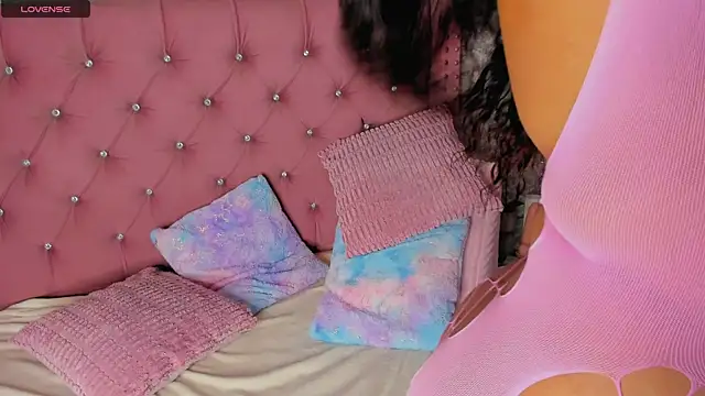 Mia Jansen online show from 11-08-25, 02:09