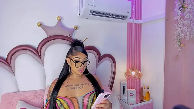 Mia Jansen online show from 06-04-26, 01:38