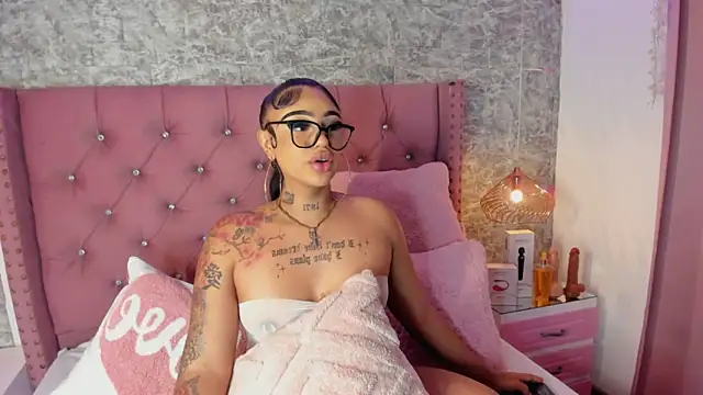 Mia Jansen online show from 02-21-26, 01:57