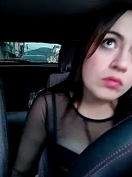 Lesly 10- online show from 10-26-25, 10:43