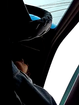 Lesly 10- online show from 10-17-25, 07:48