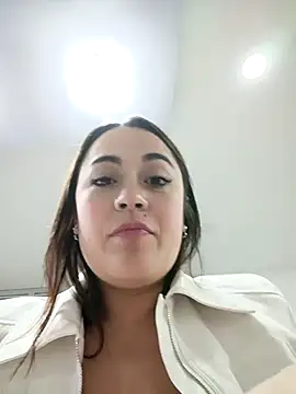 Lesly 10- online show from 11-20-25, 06:30