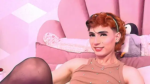 KylieMonnett online show from 02-10-26, 11:59