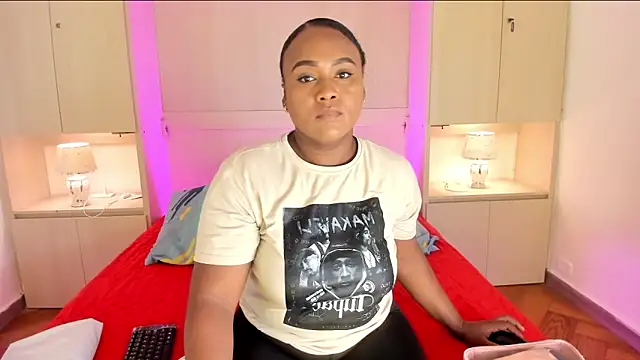 EmilyyStuart online show from 02-10-26, 07:35