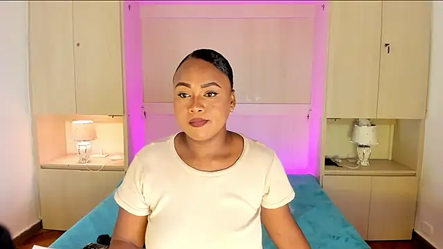 EmilyyStuart online show from 02-04-26, 07:31